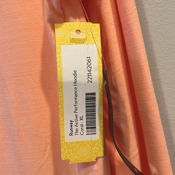 NEW! Runway (from stitch fix). The Active Performance Hoodie. Sizes XL (16-18) - Picture 4 of 13